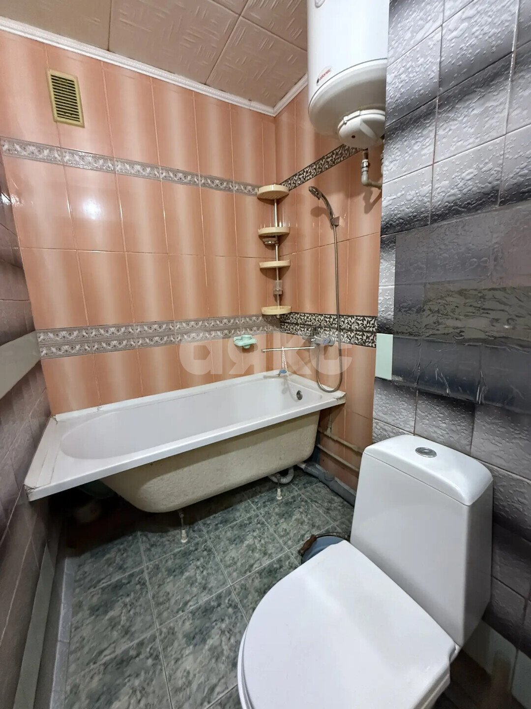 Фото №10: 3-комнатная квартира 57 м², 2/5 эт. - Мариуполь, р. Ильичёвский, пр-кт Металлургов, 199