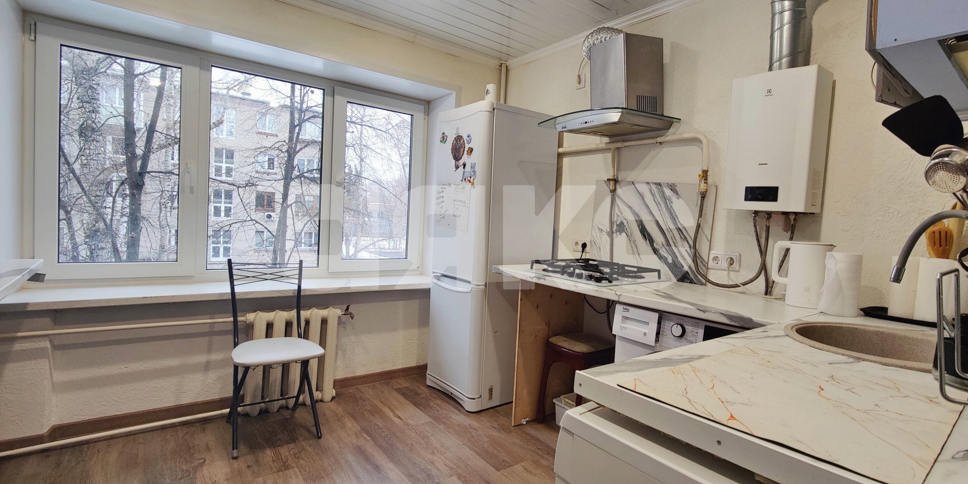 Фото №18: 5+-комнатная квартира <span class="whitespace-nowrap">95 м²</span>, <span class="whitespace-nowrap">3/5 эт.</span> - Жуковский, мкр. 57-й квартал, ул. Гагарина, 5