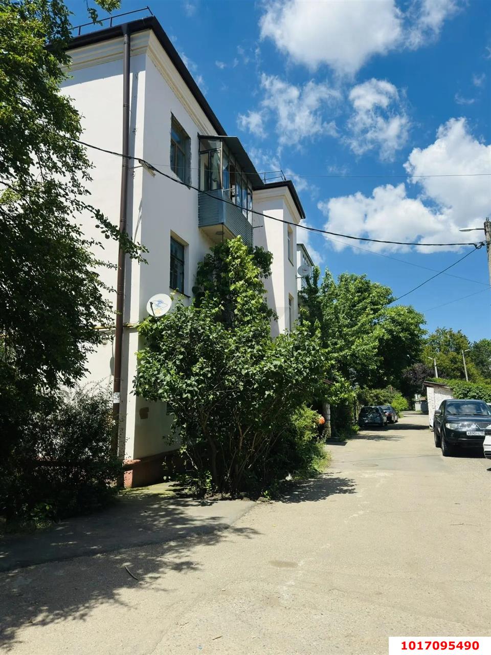 Фото №1: 3-комнатная квартира 52 м², 2/3 эт. - Краснодар, Западный внутригородской округ, Горгаз, мкр. Центральный, ул. Заводская, 6