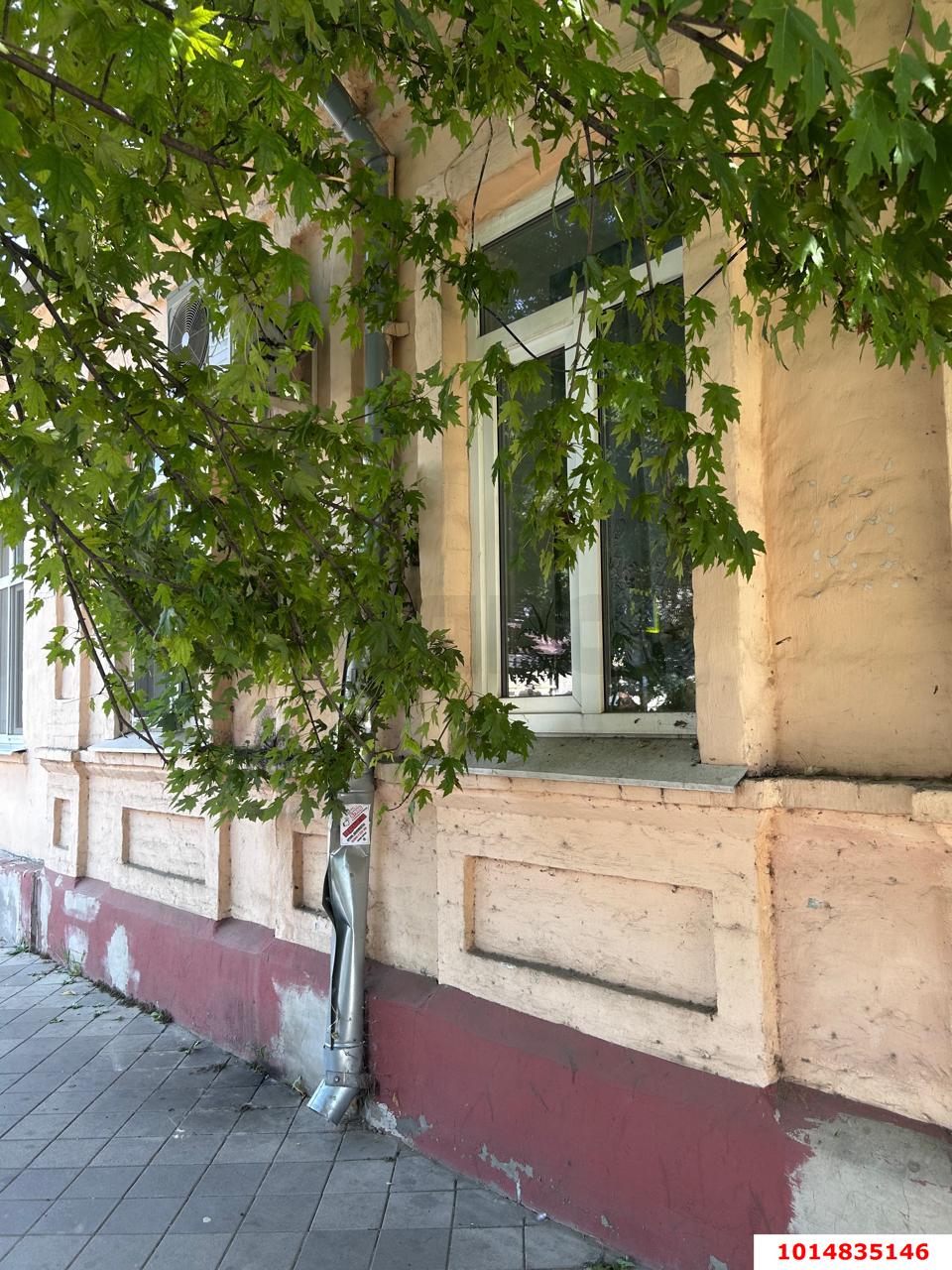 Фото №2: 2-комнатная квартира 46 м², 1/1 эт. - Краснодар, Центральный внутригородской округ, мкр. Центральный, ул. Красноармейская, 86
