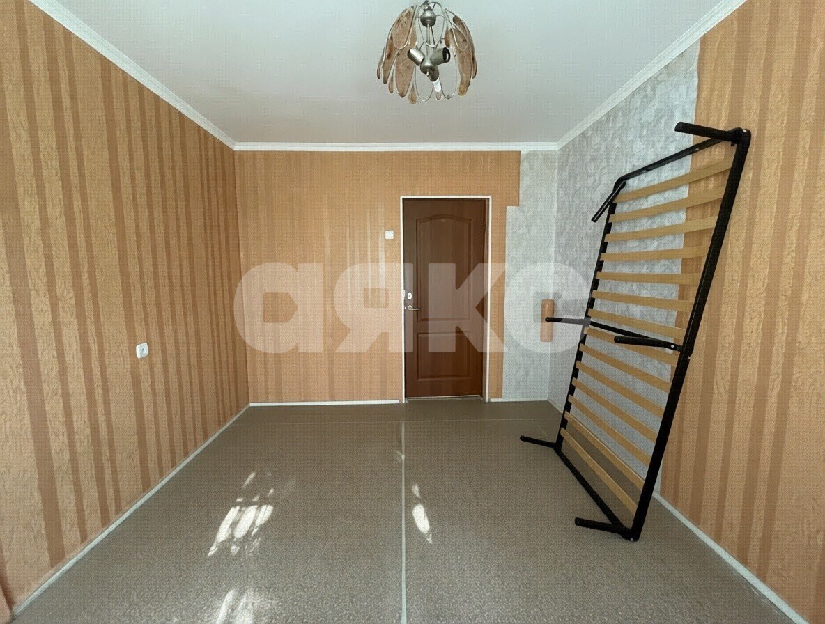 Фото №3: 2-комнатная квартира <span class="whitespace-nowrap">52 м²</span>, <span class="whitespace-nowrap">2/5 эт.</span> - Майкоп, ул. Кооперативная, 78