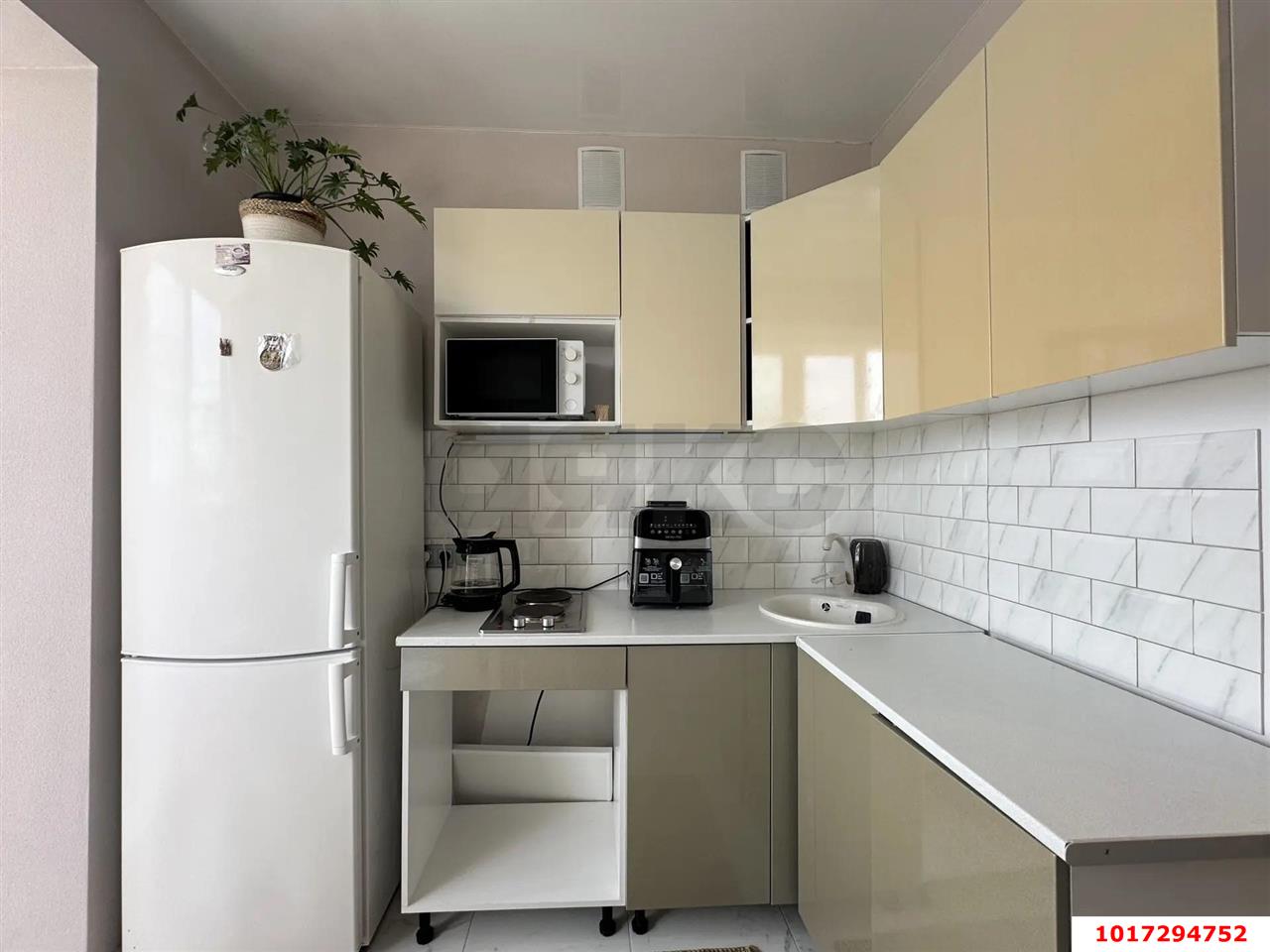 Фото №7: 1-комнатная квартира <span class="whitespace-nowrap">23 м²</span>, <span class="whitespace-nowrap">4/5 эт.</span> - Новая Адыгея, мкр. жилой комплекс Родной Дом, ул. Бжегокайская, 31/4к2
