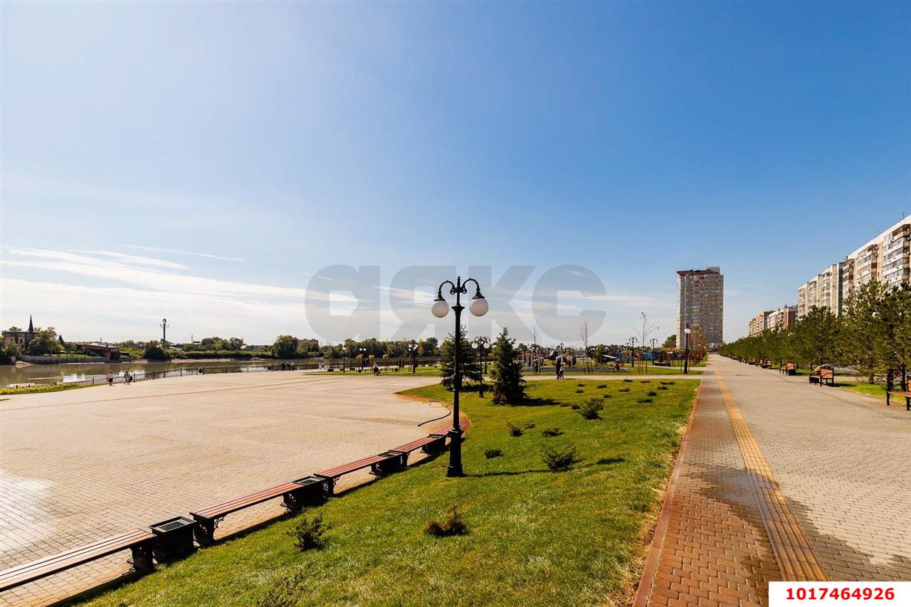 Фото №12: 2-комнатная квартира <span class="whitespace-nowrap">56 м²</span>, <span class="whitespace-nowrap">12/16 эт.</span> - Краснодар, Западный внутригородской округ, мкр. Юбилейный, ул. 70-летия Октября, 1/2