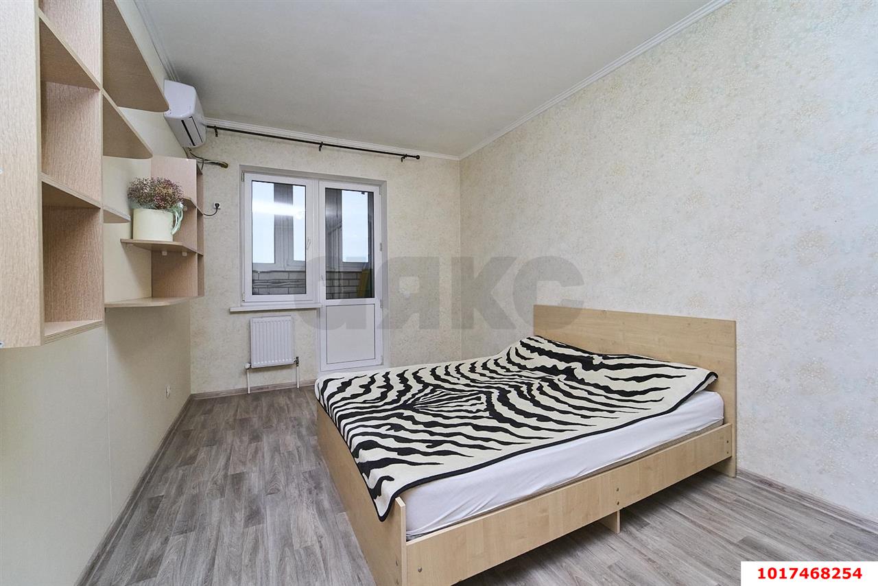 Фото №3: 2-комнатная квартира <span class="whitespace-nowrap">63 м²</span>, <span class="whitespace-nowrap">7/10 эт.</span> - Краснодар, Прикубанский внутригородской округ, Музыкальный, мкр. ЖК Инсити, ул. Российская, 267/3к4