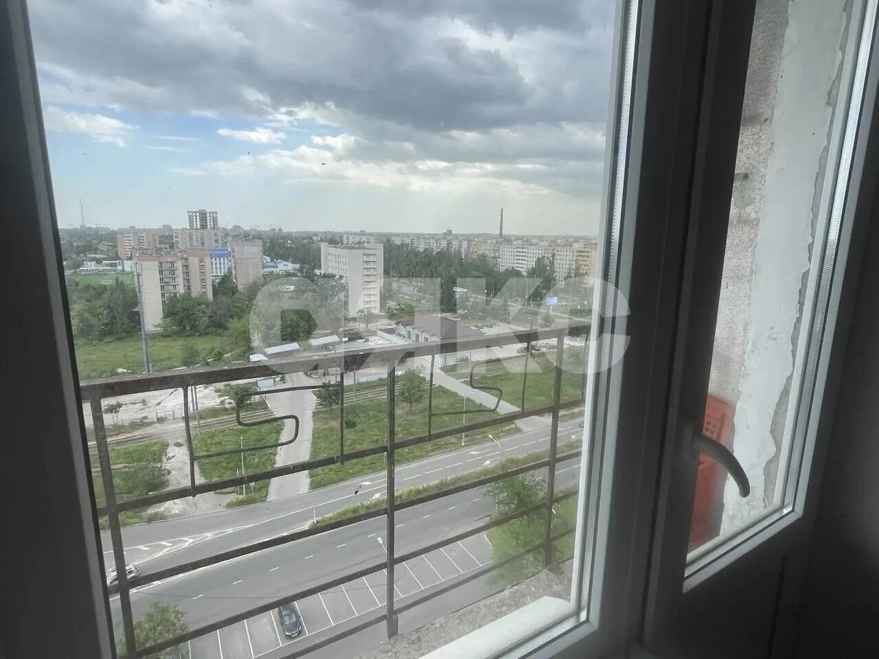 Фото №5: 2-комнатная квартира <span class="whitespace-nowrap">51 м²</span>, <span class="whitespace-nowrap">13/14 эт.</span> - Мариуполь, Жовтневый, Западный, мкр. 20-й, пр-кт Строителей, 161А