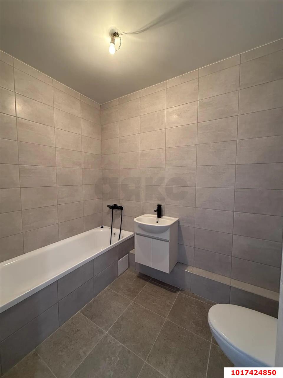 Фото №10: 1-комнатная квартира <span class="whitespace-nowrap">45 м²</span>, <span class="whitespace-nowrap">12/17 эт.</span> - Краснодар, Прикубанский внутригородской округ, мкр. 2-я Площадка, ул. Ветеранов, 85к4