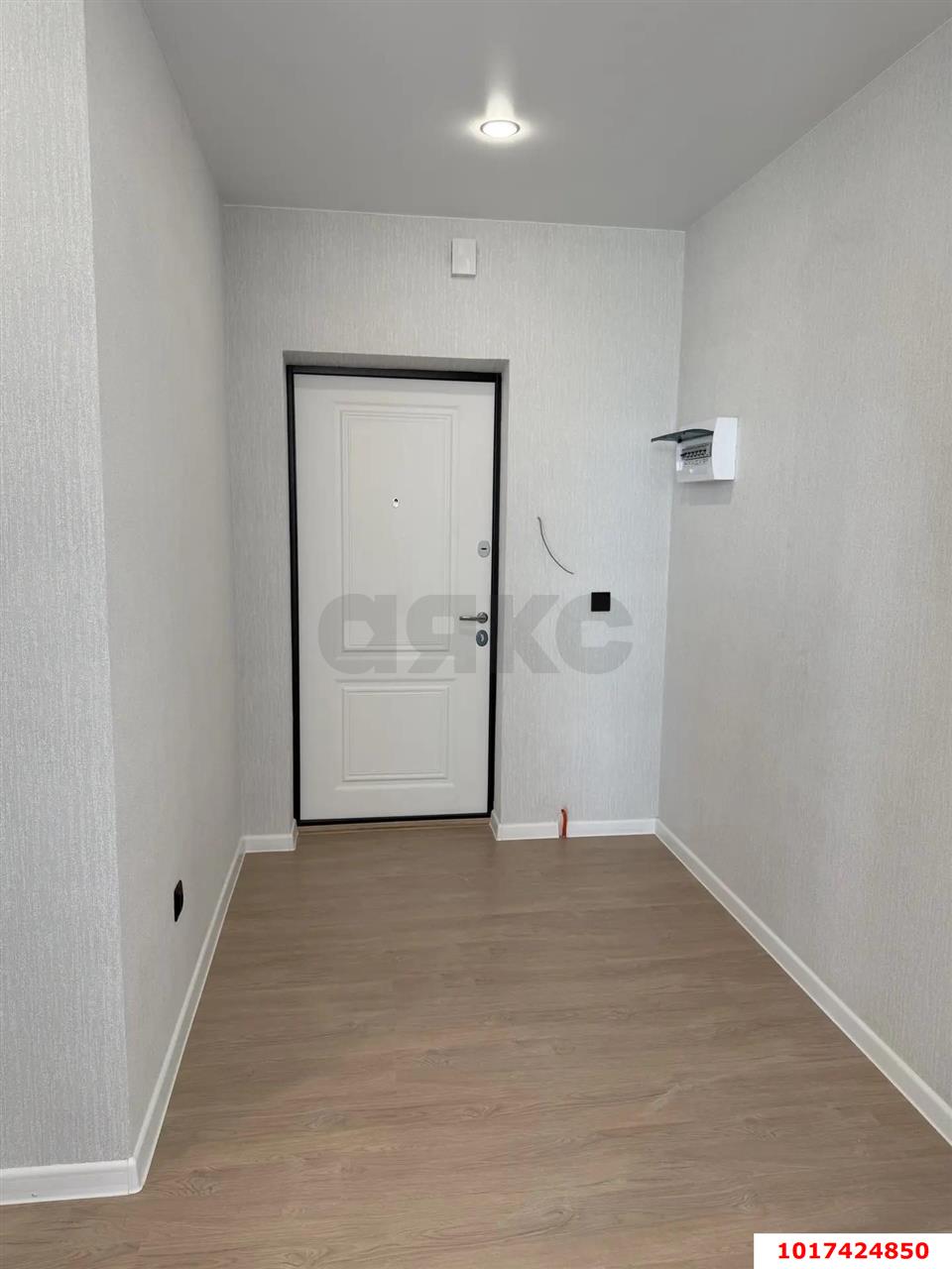 Фото №9: 1-комнатная квартира <span class="whitespace-nowrap">45 м²</span>, <span class="whitespace-nowrap">12/17 эт.</span> - Краснодар, Прикубанский внутригородской округ, мкр. 2-я Площадка, ул. Ветеранов, 85к4