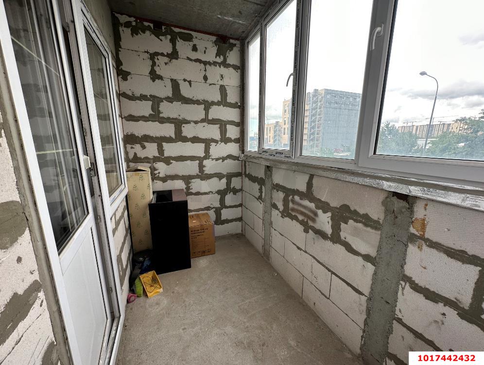 Фото №9: 1-комнатная квартира <span class="whitespace-nowrap">54 м²</span>, <span class="whitespace-nowrap">2/19 эт.</span> - Краснодар, Прикубанский внутригородской округ, Музыкальный, мкр. ЖК Оникс, ул. Российская, 267к1