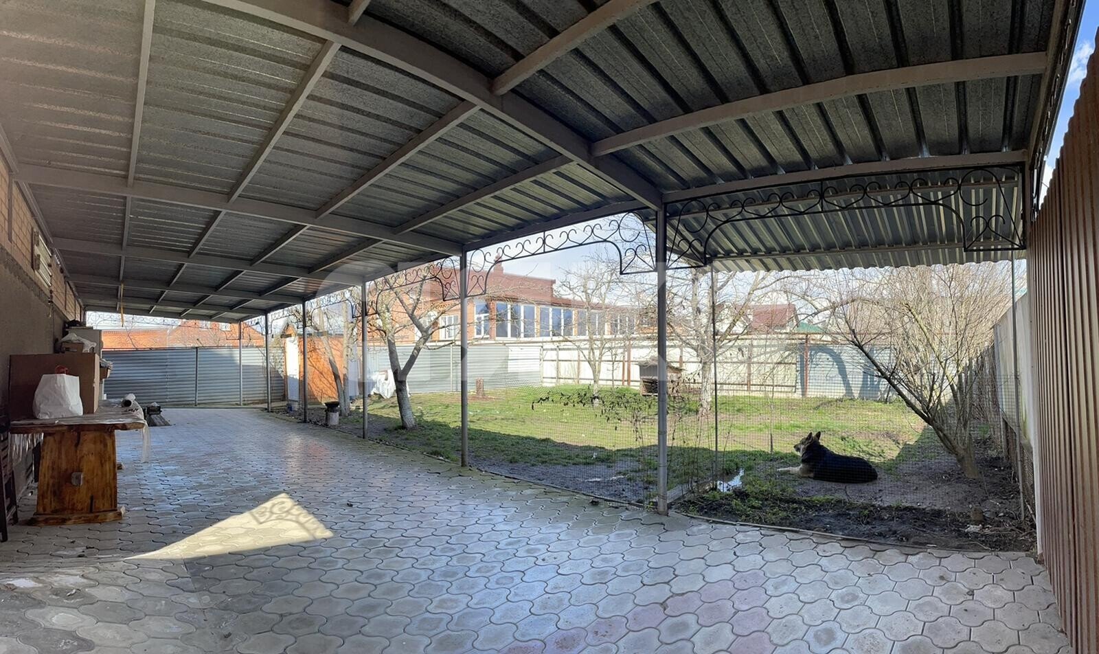 Фото №6: Дом <span class="whitespace-nowrap">290 м²</span> <span class="whitespace-nowrap">+ 6 сот.</span>, <span class="whitespace-nowrap">2 эт.</span> - Майкоп, р. Западный, ул. Верещагина, 238