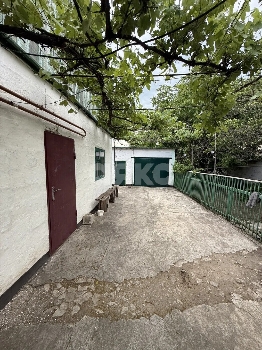 Фото №10: Дом <span class="whitespace-nowrap">88 м²</span> <span class="whitespace-nowrap">+ 16 сот.</span>, <span class="whitespace-nowrap">1 эт.</span> - Павлополь, ул. Сивухина