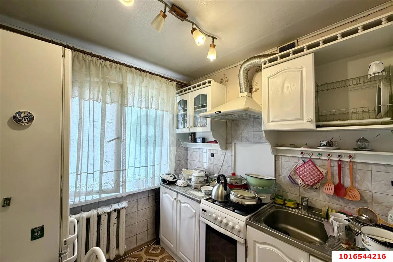 Фото №6: 2-комнатная квартира <span class="whitespace-nowrap">44 м²</span>, <span class="whitespace-nowrap">5/5 эт.</span> - Краснодар, Прикубанский внутригородской округ, мкр. Фестивальный, ул. Воровского, 223/1