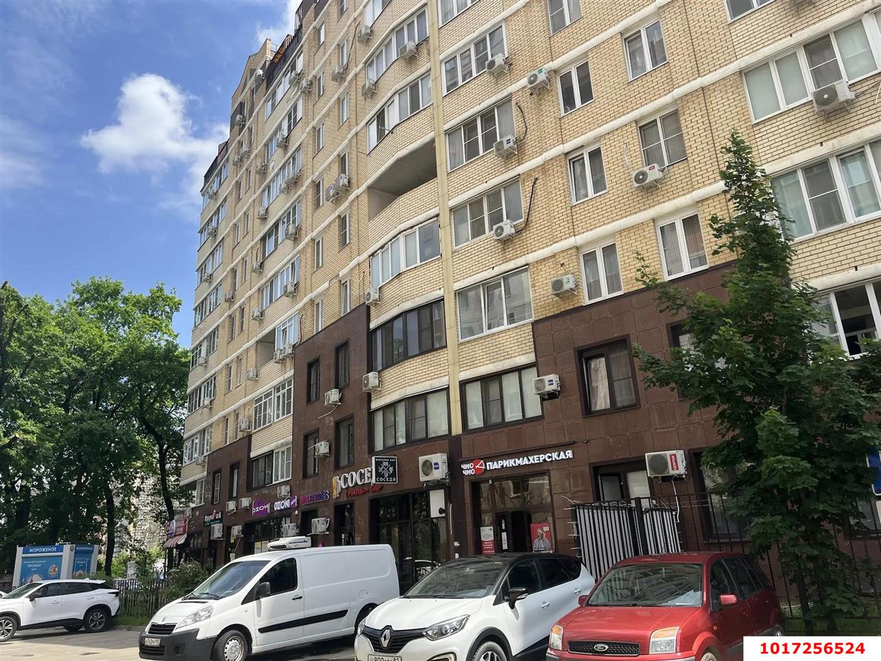 Фото №1: Торговое помещение 89 м², 1/10 эт. - Краснодар, Прикубанский внутригородской округ, Восточно-Кругликовский, мкр. ЖК Андерсен, ул. Героев-Разведчиков, 48