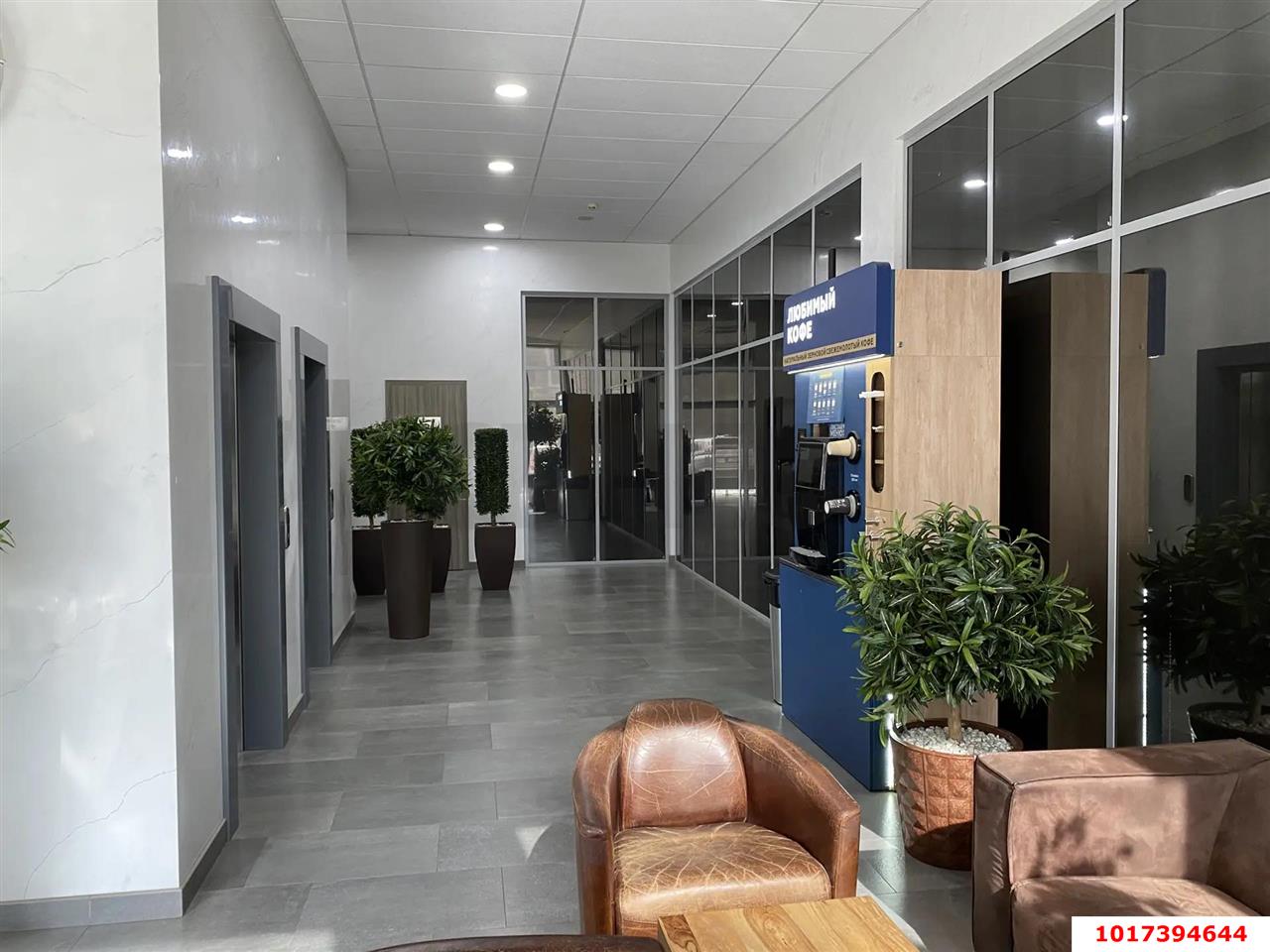 Фото №4: Офисное помещение <span class="whitespace-nowrap">40 м²</span>, <span class="whitespace-nowrap">5/6 эт.</span> - Краснодар, Центральный внутригородской округ, мкр. Центральный, ул. Митрофана Седина, 157