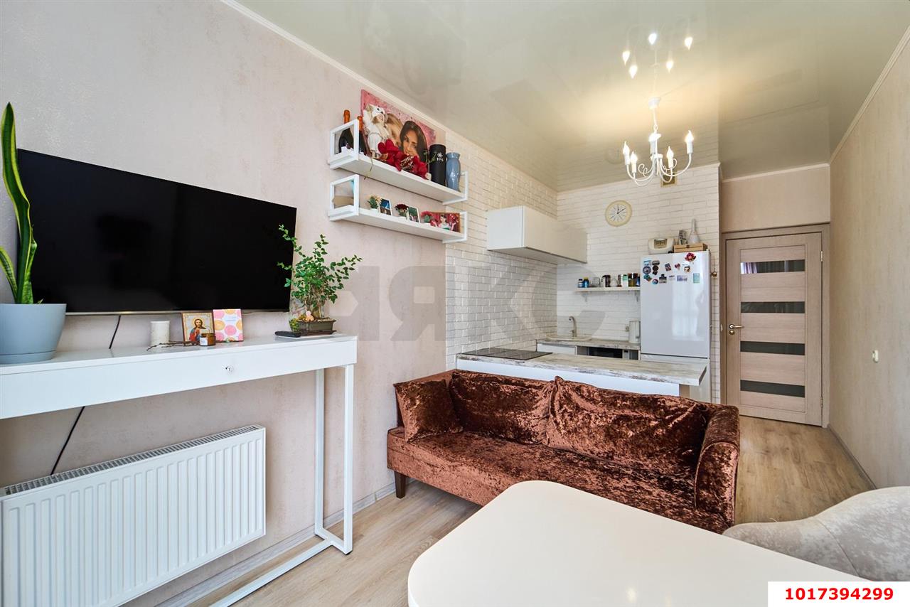 Фото №3: 1-комнатная квартира <span class="whitespace-nowrap">41 м²</span>, <span class="whitespace-nowrap">10/13 эт.</span> - Краснодар, Прикубанский внутригородской округ, Фестивальный, мкр. Солнечный, ул. имени Симиренко, 43