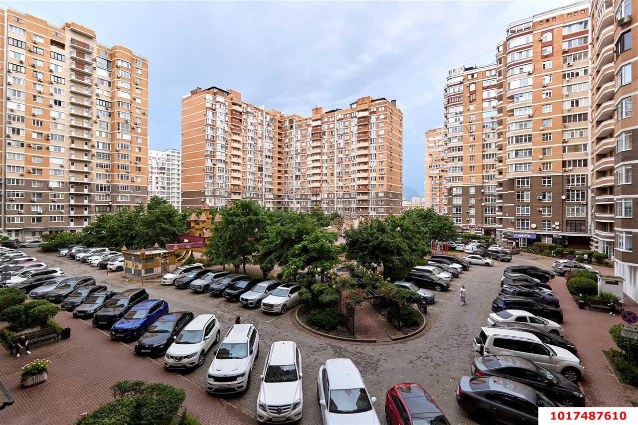 Фото №20: 3-комнатная квартира <span class="whitespace-nowrap">93 м²</span>, <span class="whitespace-nowrap">3/17 эт.</span> - Краснодар, Прикубанский внутригородской округ, Солнечный, мкр. Фестивальный, ул. Яна Полуяна, 51/1