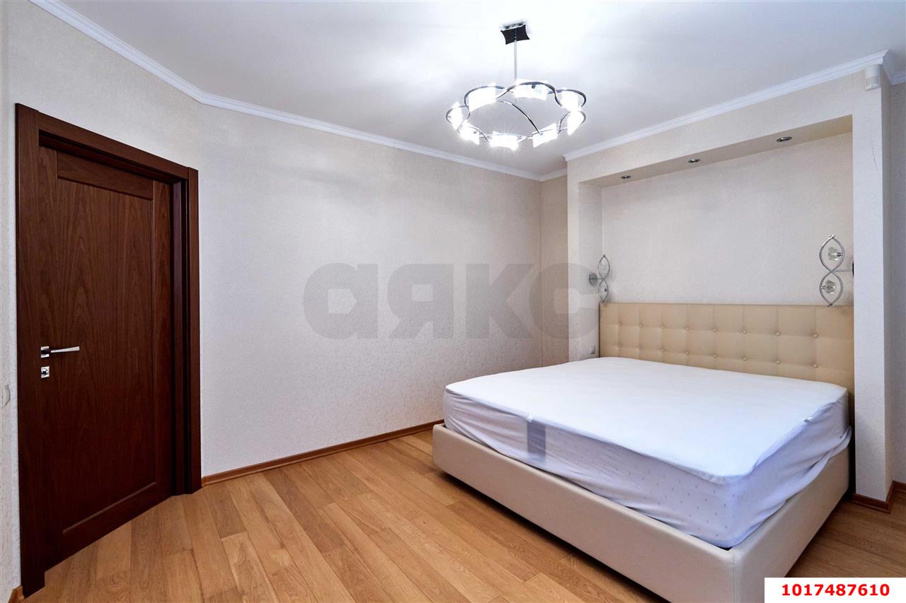 Фото №10: 3-комнатная квартира <span class="whitespace-nowrap">93 м²</span>, <span class="whitespace-nowrap">3/17 эт.</span> - Краснодар, Прикубанский внутригородской округ, Солнечный, мкр. Фестивальный, ул. Яна Полуяна, 51/1