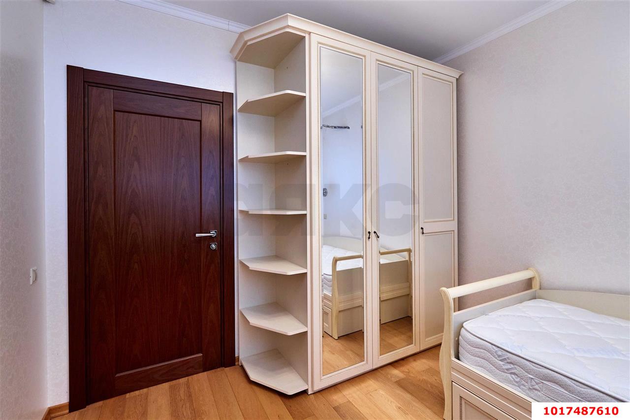 Фото №13: 3-комнатная квартира <span class="whitespace-nowrap">93 м²</span>, <span class="whitespace-nowrap">3/17 эт.</span> - Краснодар, Прикубанский внутригородской округ, Солнечный, мкр. Фестивальный, ул. Яна Полуяна, 51/1