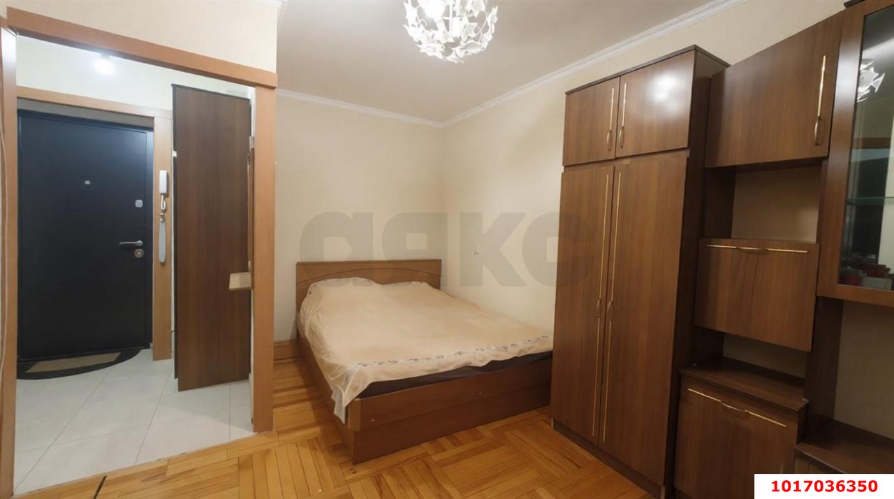 Фото №5: 1-комнатная квартира <span class="whitespace-nowrap">31 м²</span>, <span class="whitespace-nowrap">3/5 эт.</span> - Краснодар, Прикубанский внутригородской округ, мкр. 40 лет Победы, ул. имени 40-летия Победы, 148