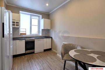 Фото №1: 1-комнатная квартира <span class="whitespace-nowrap">45 м²</span>, <span class="whitespace-nowrap">13/16 эт.</span> - Краснодар, мкр. Школьный, ул. 9 Мая, 48/1к1