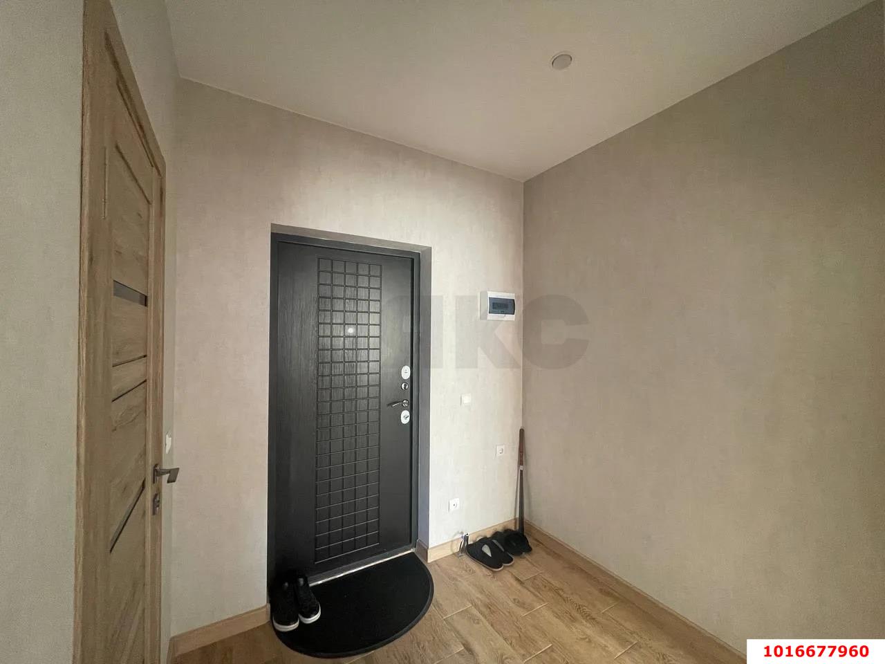 Фото №6: 1-комнатная квартира <span class="whitespace-nowrap">33 м²</span>, <span class="whitespace-nowrap">13/16 эт.</span> - Краснодар, Прикубанский внутригородской округ, мкр. жилой комплекс Самолёт-2, ул. Западный Обход, 57