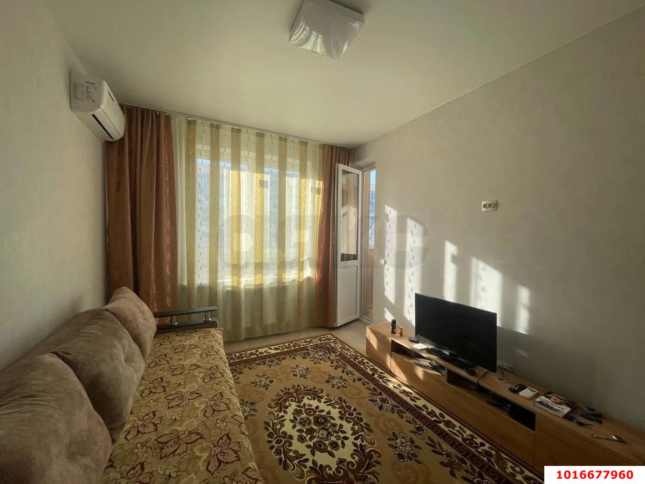 Фото №2: 1-комнатная квартира <span class="whitespace-nowrap">33 м²</span>, <span class="whitespace-nowrap">13/16 эт.</span> - Краснодар, Прикубанский внутригородской округ, мкр. жилой комплекс Самолёт-2, ул. Западный Обход, 57