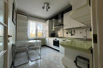 Фото №1: 3-комнатная квартира <span class="whitespace-nowrap">81 м²</span>, <span class="whitespace-nowrap">3/3 эт.</span> - Краснодар, мкр. Репино, пр-д Репина