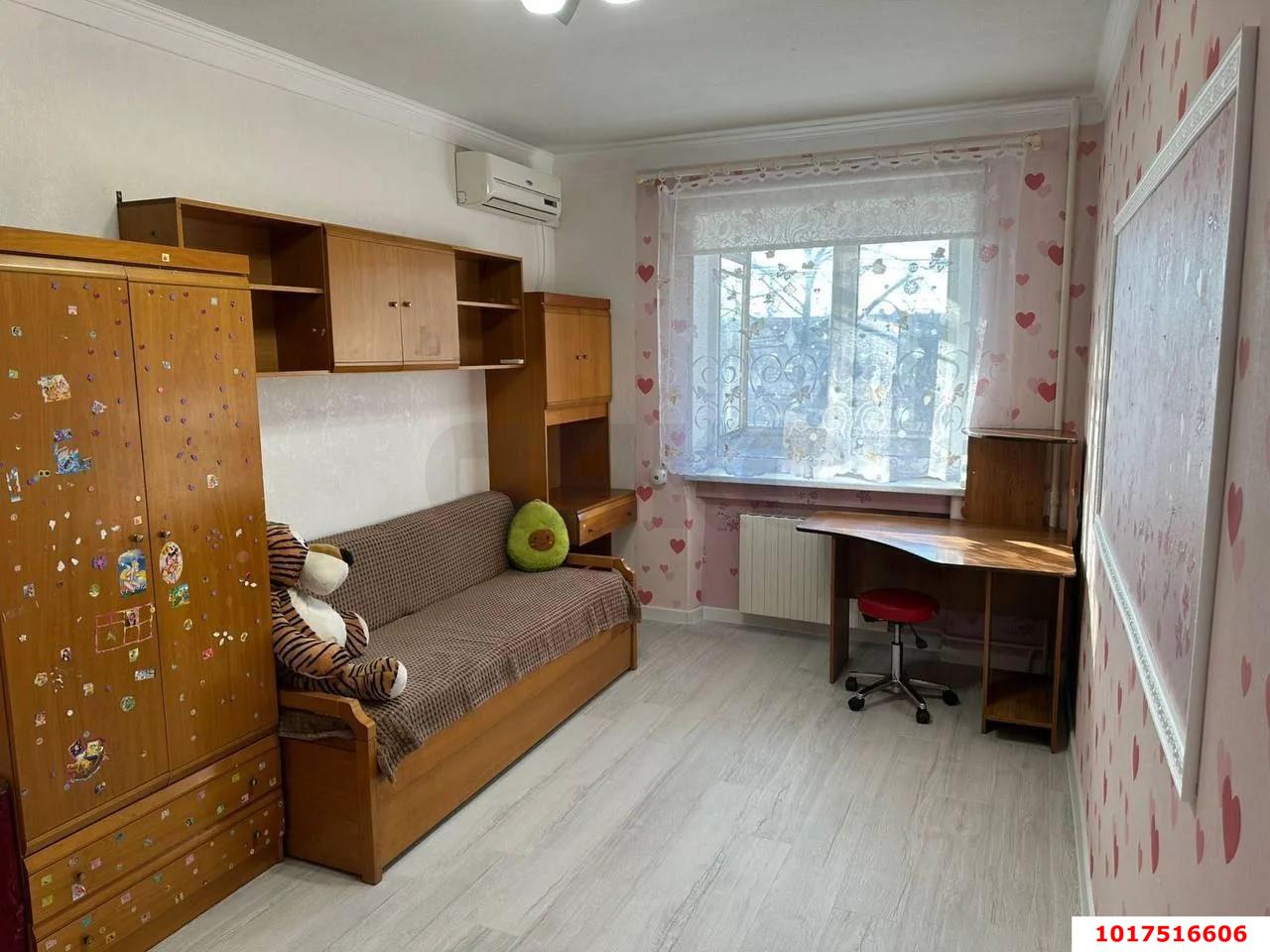 Фото №7: 3-комнатная квартира <span class="whitespace-nowrap">81 м²</span>, <span class="whitespace-nowrap">3/3 эт.</span> - Краснодар, Прикубанский внутригородской округ, мкр. Репино, пр-д Репина