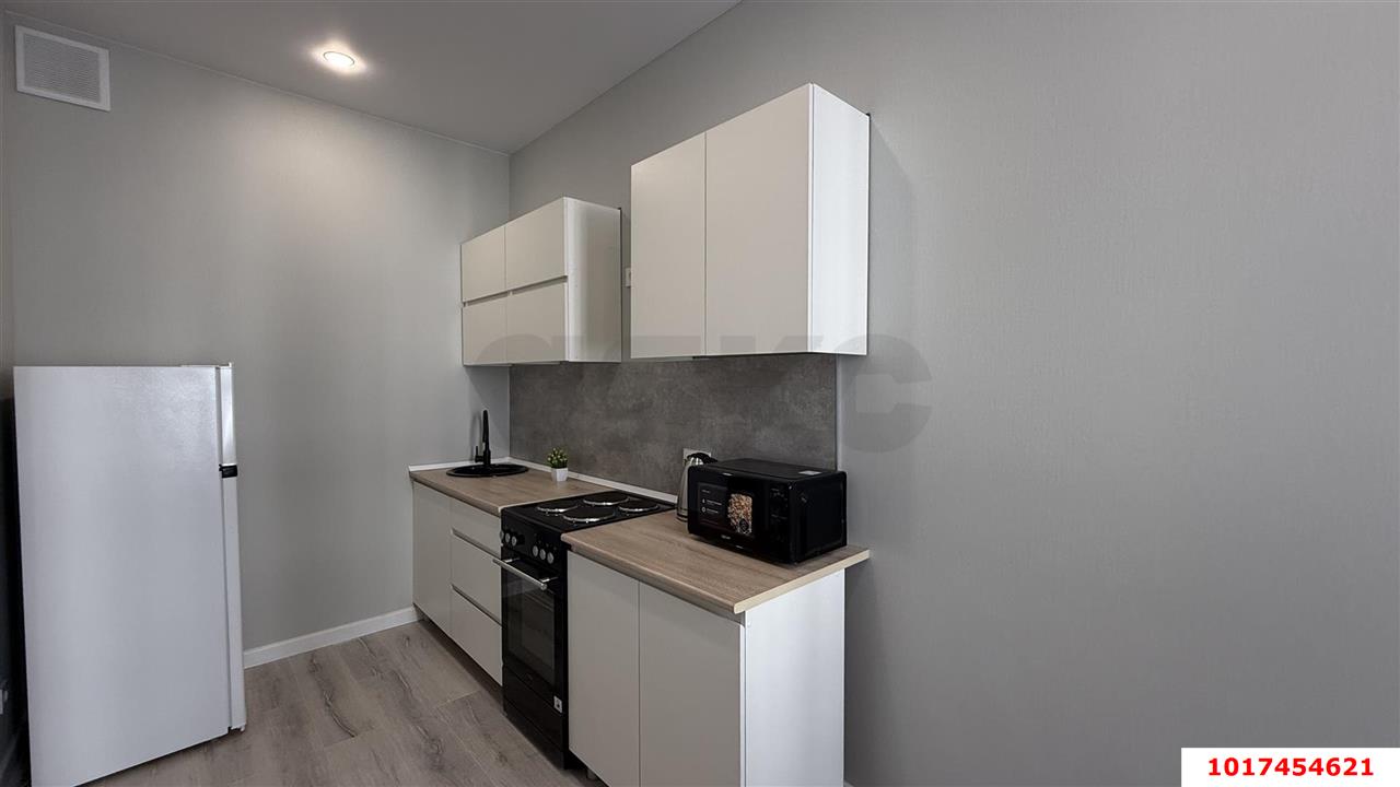 Фото №3: 1-комнатная квартира <span class="whitespace-nowrap">28 м²</span>, <span class="whitespace-nowrap">20/25 эт.</span> - Краснодар, Центральный внутригородской округ, Табачная Фабрика, мкр. ЖК Все Свои Вип, ул. Колхозная, 5/2к2
