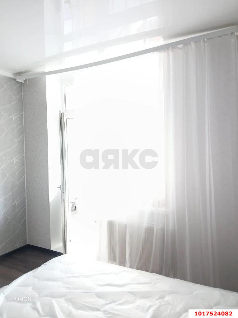 Фото №2: 1-комнатная квартира <span class="whitespace-nowrap">42 м²</span>, <span class="whitespace-nowrap">3/17 эт.</span> - Краснодар, Прикубанский внутригородской округ, Панорама, мкр. ЖК Смоленский, ул. Восточно-Кругликовская, 34