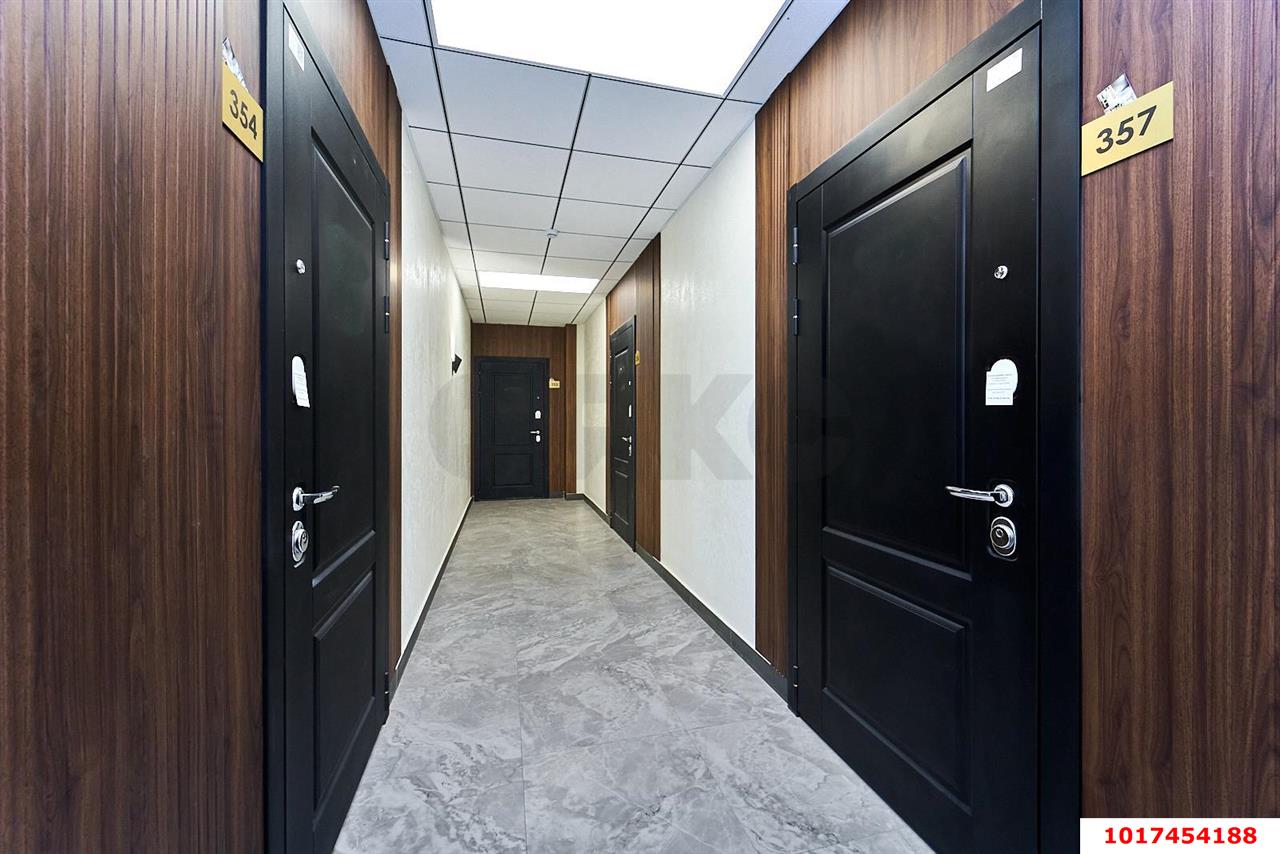 Фото №5: 1-комнатная квартира <span class="whitespace-nowrap">47 м²</span>, <span class="whitespace-nowrap">3/25 эт.</span> - Краснодар, Центральный внутригородской округ, Табачная Фабрика, мкр. ЖК Все Свои Вип, ул. Колхозная, 5/2к4