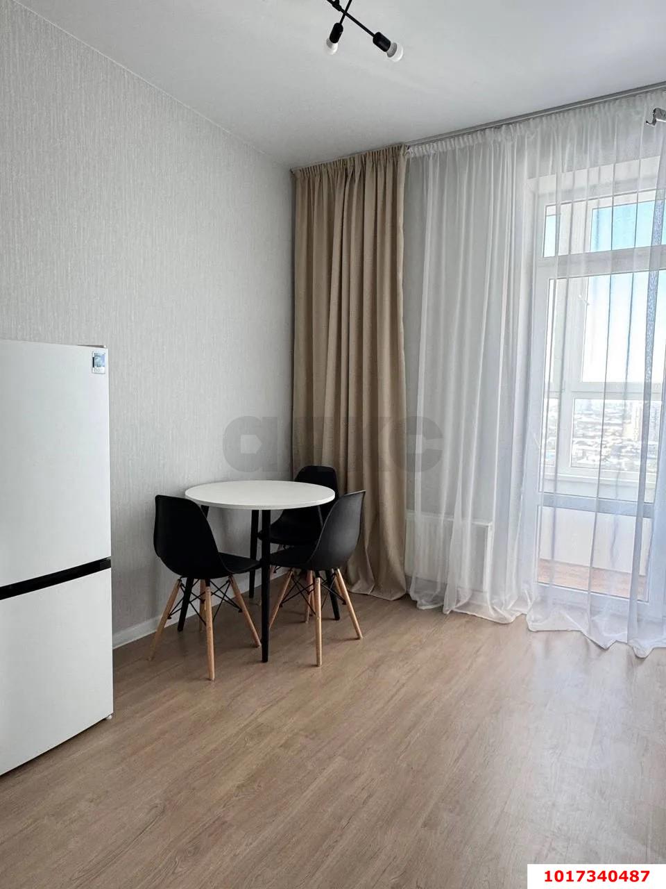 Фото №6: 1-комнатная квартира <span class="whitespace-nowrap">33 м²</span>, <span class="whitespace-nowrap">16/24 эт.</span> - Краснодар, Центральный внутригородской округ, Черёмушки, мкр. ЖК Фонтаны