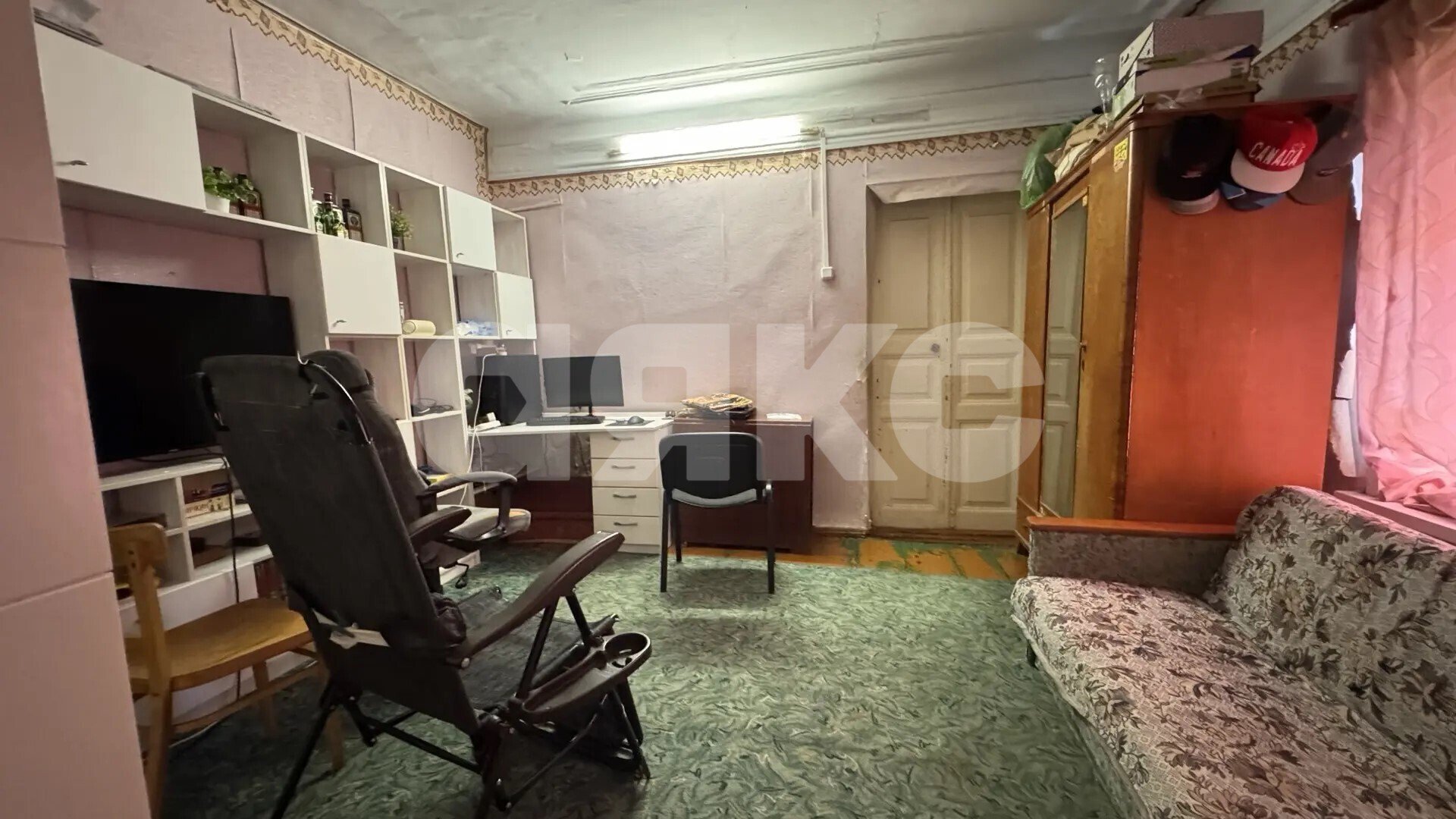 Фото №9: 2-комнатная квартира <span class="whitespace-nowrap">38 м²</span>, <span class="whitespace-nowrap">1/1 эт.</span> - Кореновск, мкр. 3-й квартал, ул. Красная, 95
