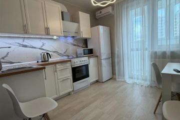 Фото №1: 1-комнатная квартира <span class="whitespace-nowrap">35 м²</span>, <span class="whitespace-nowrap">19/24 эт.</span> - Краснодар, мкр. ЖК Сказка Град, ул. имени В.Н. Мачуги, 166А