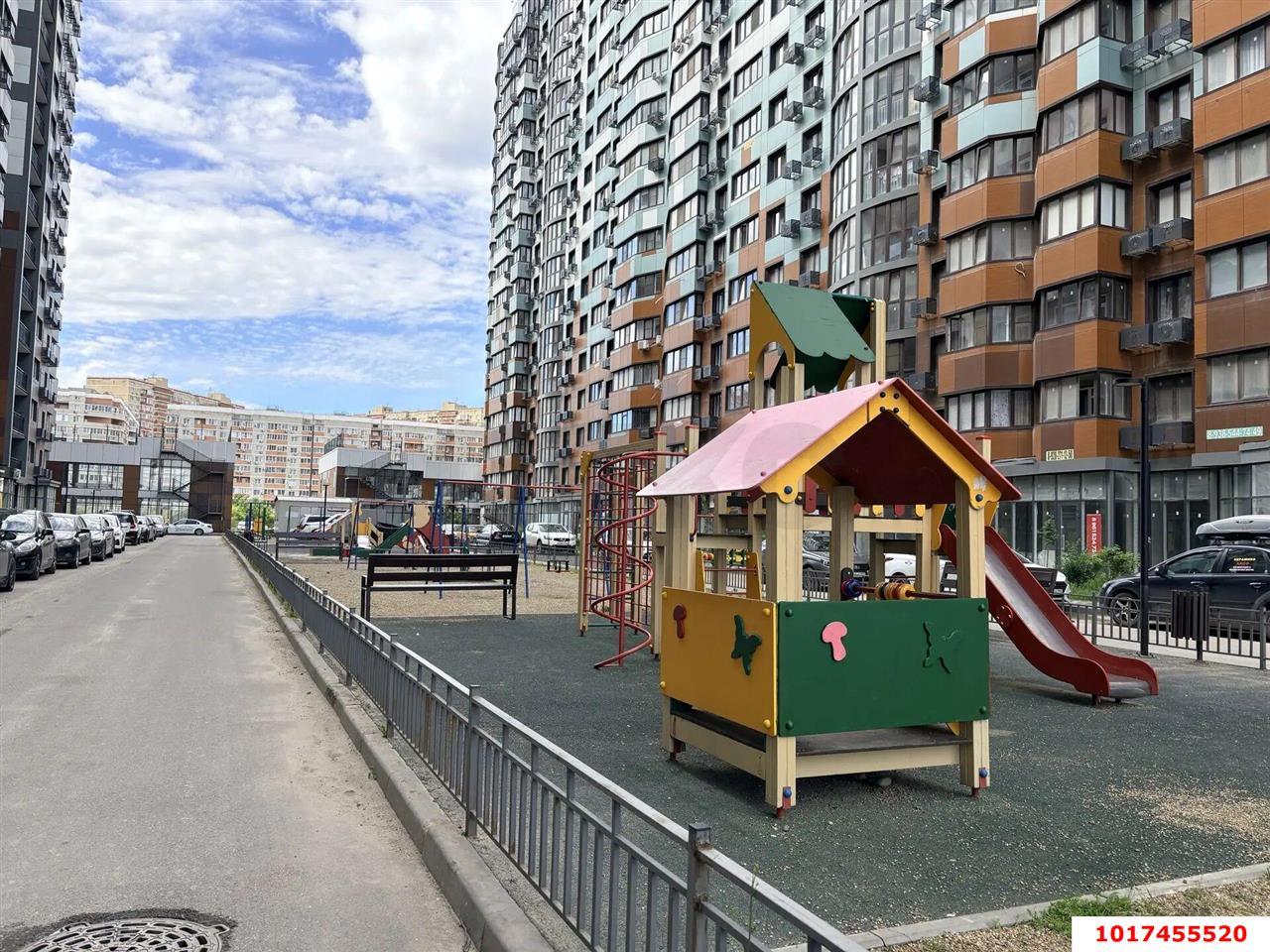 Фото №2: 2-комнатная квартира <span class="whitespace-nowrap">53 м²</span>, <span class="whitespace-nowrap">3/18 эт.</span> - Краснодар, Прикубанский внутригородской округ, Россинского, мкр. жилой комплекс Россинский Парк, ул. Командорская, 15
