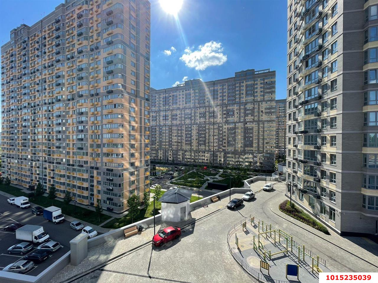 Фото №5: 2-комнатная квартира <span class="whitespace-nowrap">71 м²</span>, <span class="whitespace-nowrap">4/22 эт.</span> - Краснодар, Карасунский внутригородской округ, ж/м Пашковский, ул. имени В.Н. Мачуги, 166/1