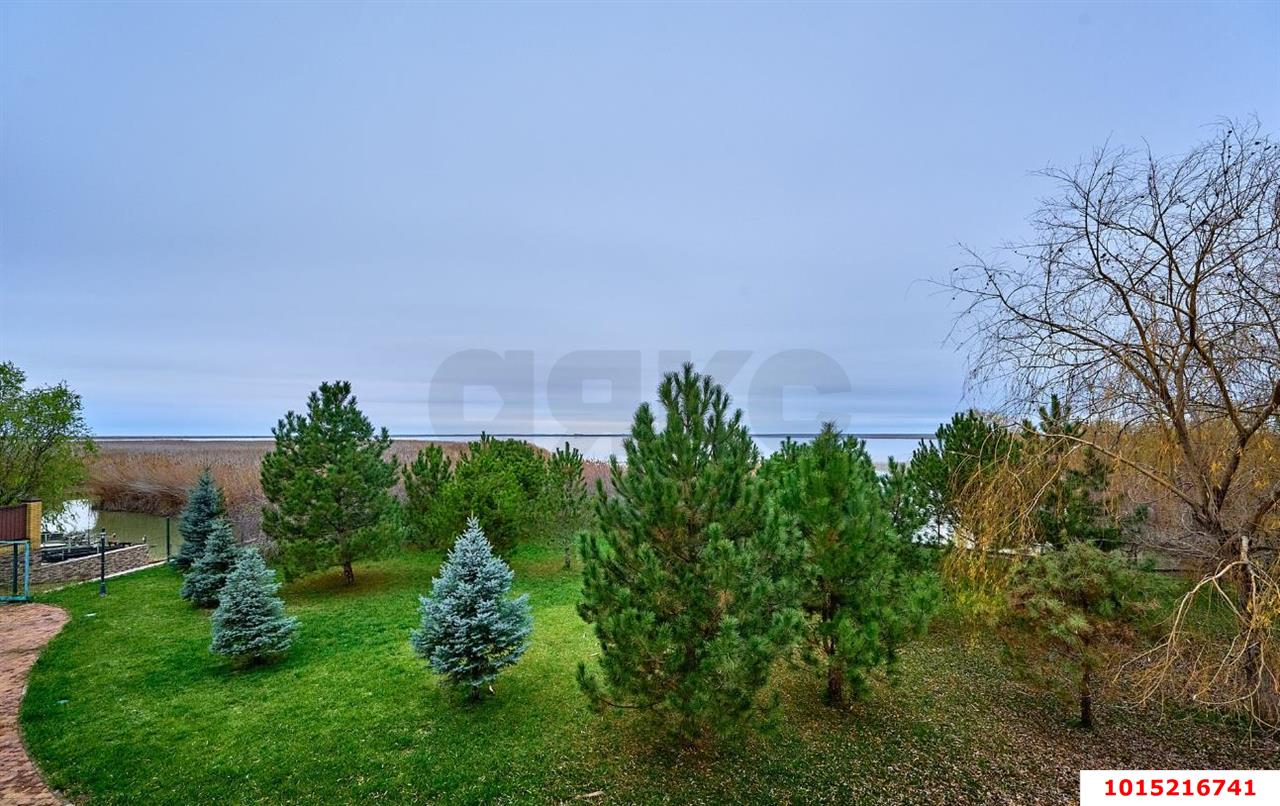 Фото №3: Готовый бизнес <span class="whitespace-nowrap">874 м²</span>, <span class="whitespace-nowrap">1/3 эт.</span> - Каневская, ул. Северная, 2А