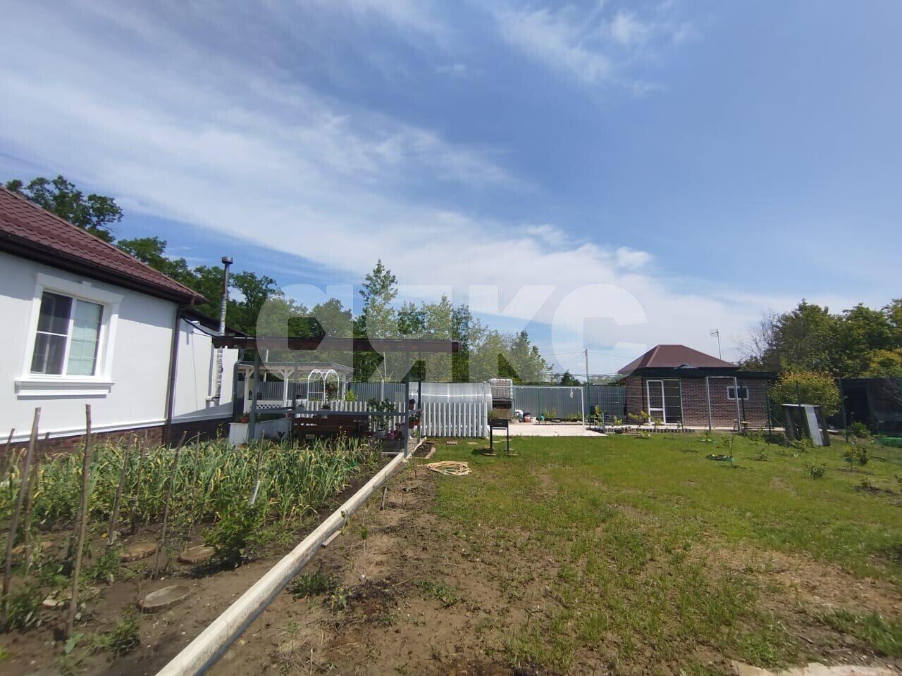 Фото №47: Дом <span class="whitespace-nowrap">120 м²</span> <span class="whitespace-nowrap">+ 12 сот.</span>, <span class="whitespace-nowrap">1 эт.</span> - Надежда