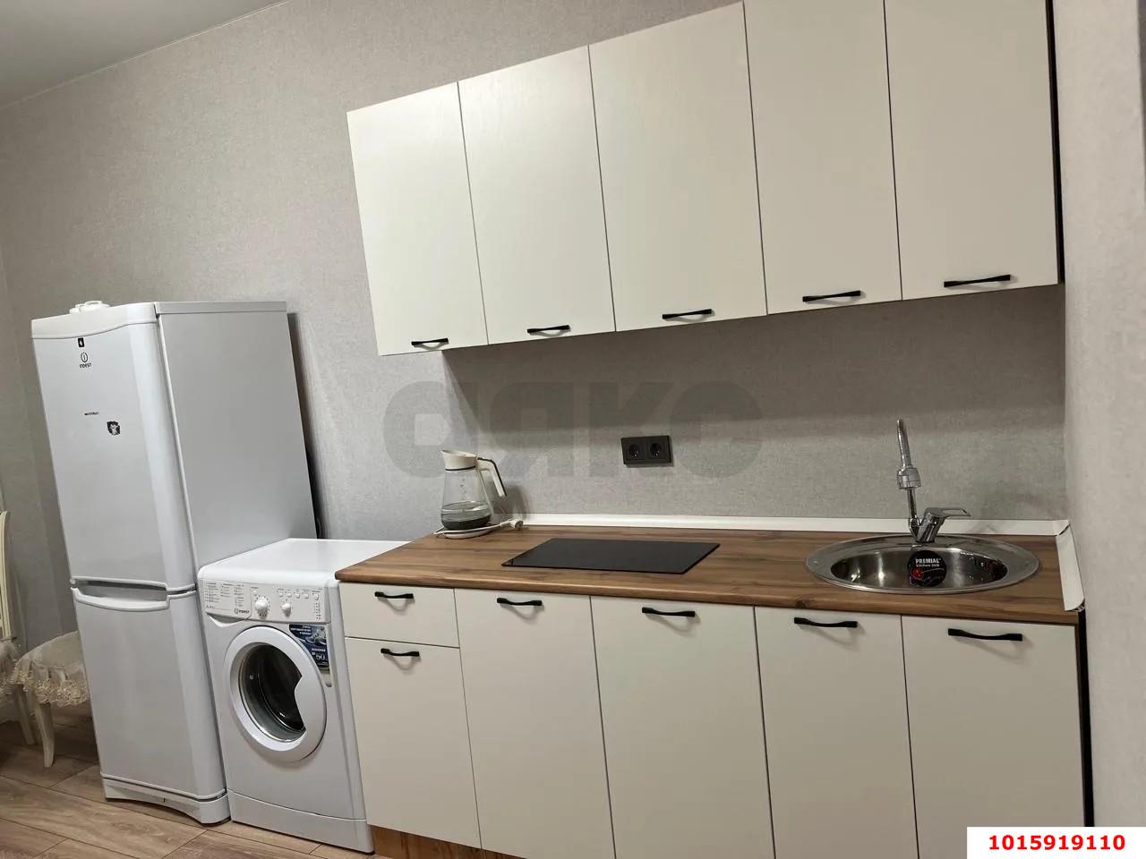 Фото №3: 1-комнатная квартира <span class="whitespace-nowrap">35 м²</span>, <span class="whitespace-nowrap">12/24 эт.</span> - Краснодар, Прикубанский внутригородской округ, мкр. жилой комплекс Самолёт-6, ул. Ивана Беличенко, 92