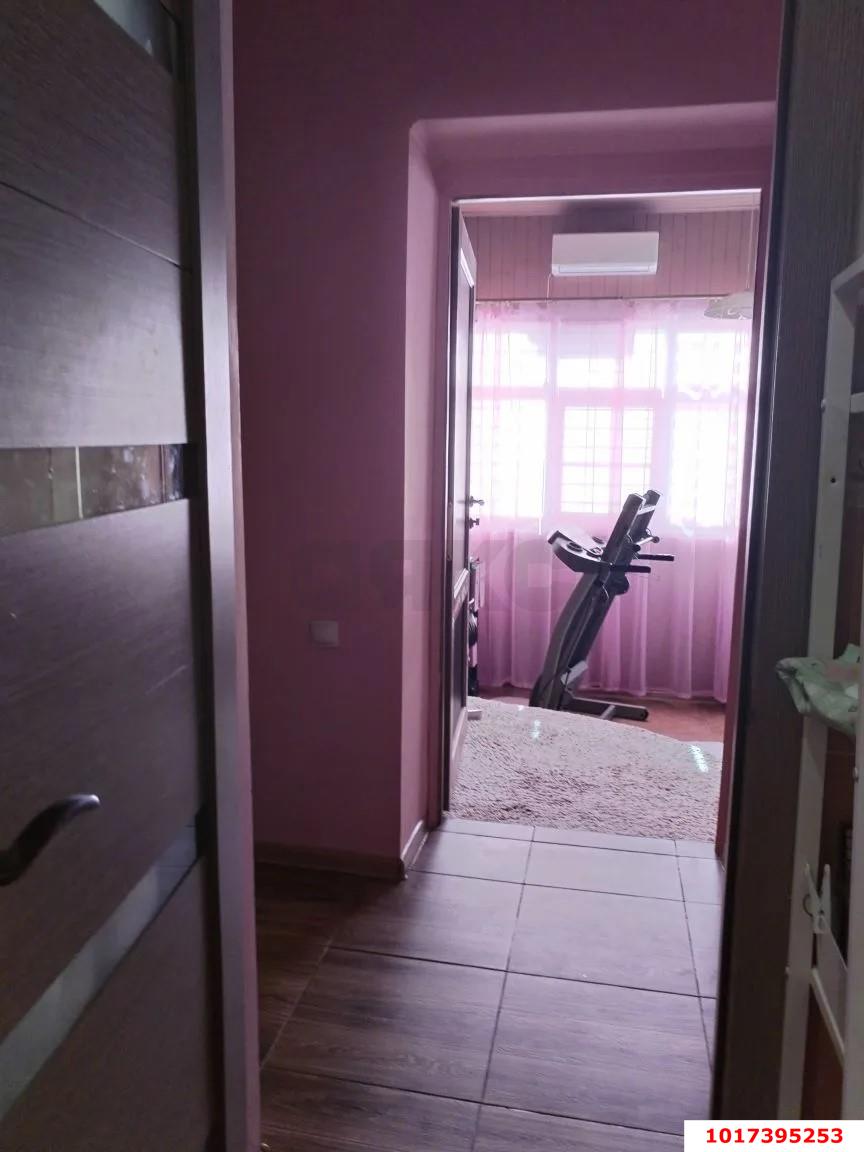 Фото №15: 3-комнатная квартира <span class="whitespace-nowrap">50 м²</span>, <span class="whitespace-nowrap">1/1 эт.</span> - Краснодар, Западный внутригородской округ, мкр. Центральный, ул. Ленина, 24