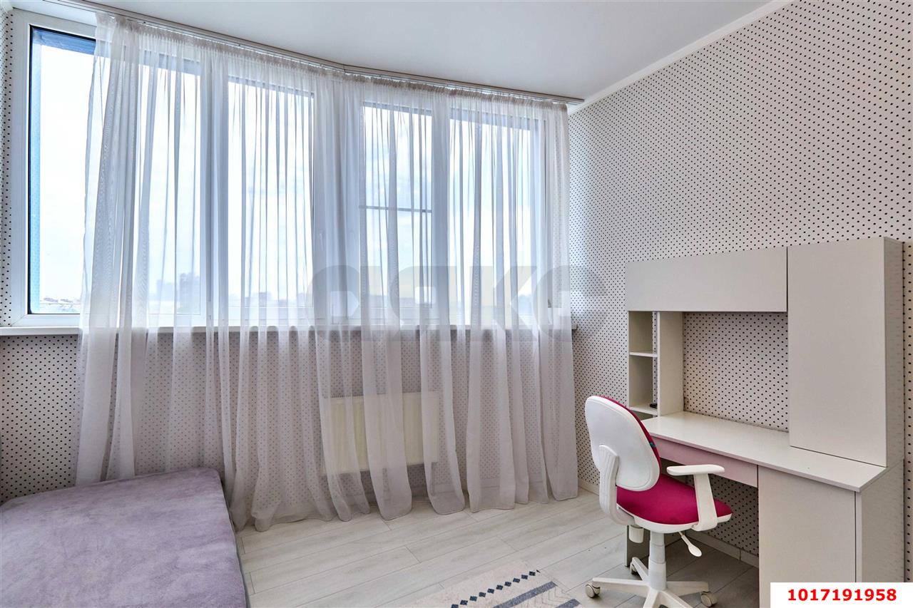 Фото №9: 2-комнатная квартира <span class="whitespace-nowrap">90 м²</span>, <span class="whitespace-nowrap">7/22 эт.</span> - Краснодар, Западный внутригородской округ, ЖК Адмирал, мкр. Центральный, ул. Кубанская набережная, 39