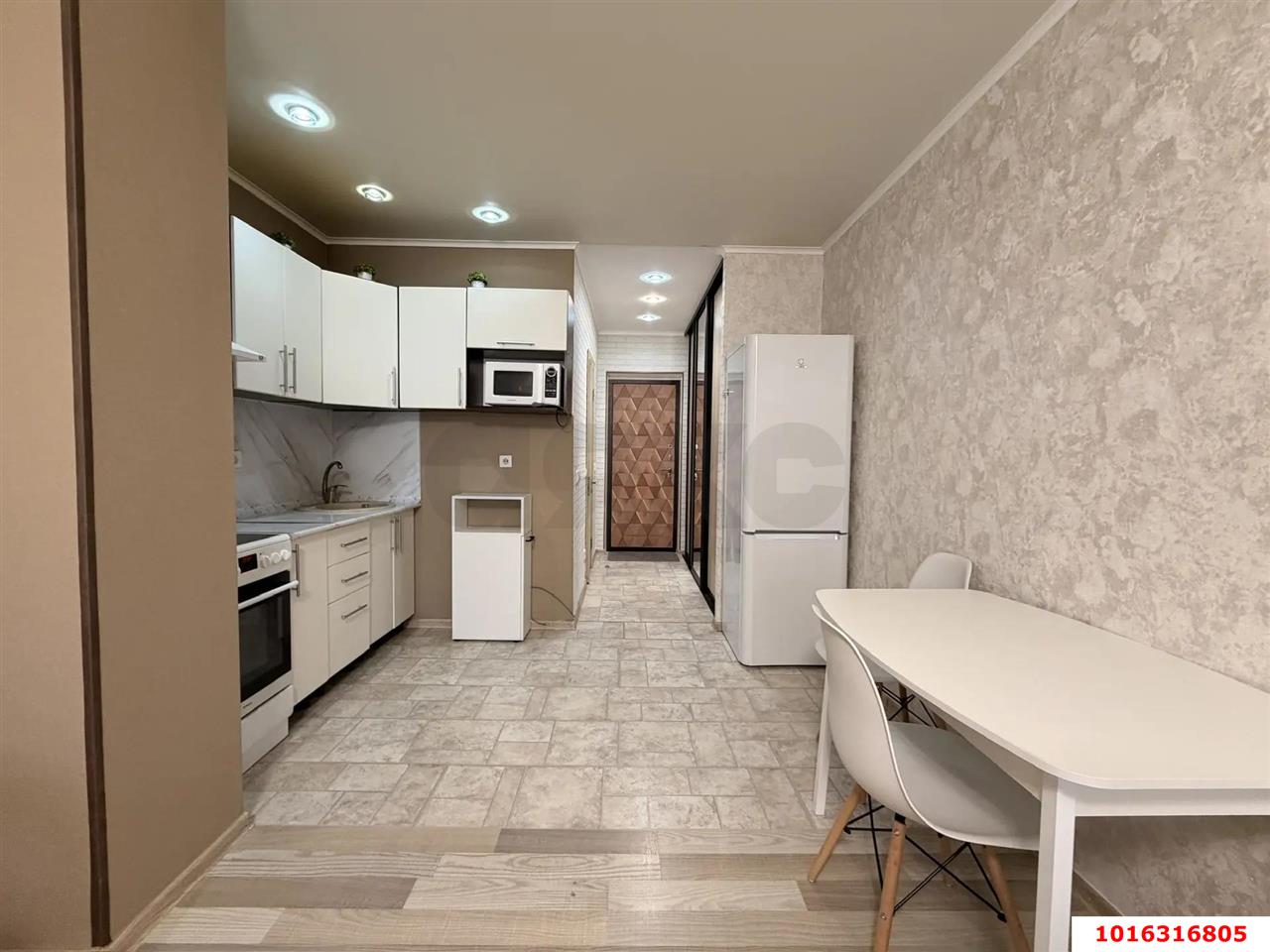 Фото №10: Студия <span class="whitespace-nowrap">27 м²</span>, <span class="whitespace-nowrap">6/24 эт.</span> - Краснодар, Западный внутригородской округ, ЖК Новый Город, мкр. Юбилейный, ул. Генерала Шифрина, 1