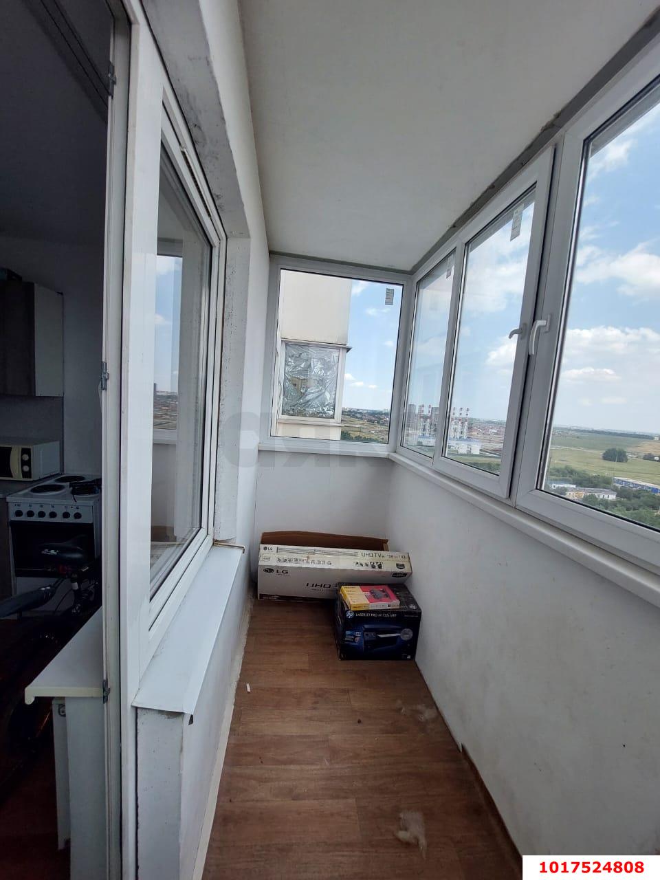 Фото №8: 1-комнатная квартира <span class="whitespace-nowrap">34 м²</span>, <span class="whitespace-nowrap">14/16 эт.</span> - Краснодар, Прикубанский внутригородской округ, ж/р Восточный, ул. Генерала Трошева, 17