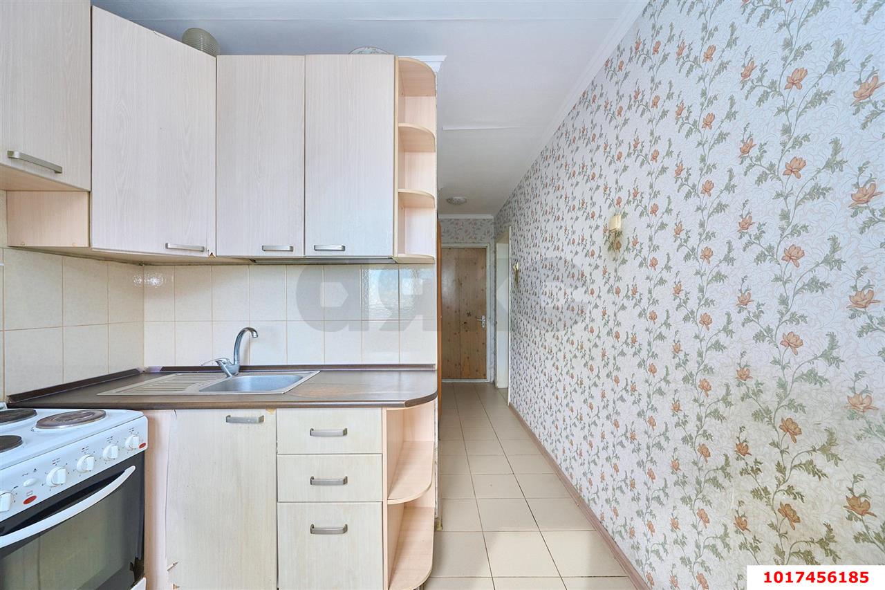 Фото №10: 1-комнатная квартира <span class="whitespace-nowrap">35 м²</span>, <span class="whitespace-nowrap">10/16 эт.</span> - Краснодар, Западный внутригородской округ, мкр. Юбилейный, ул. 70-летия Октября, 4