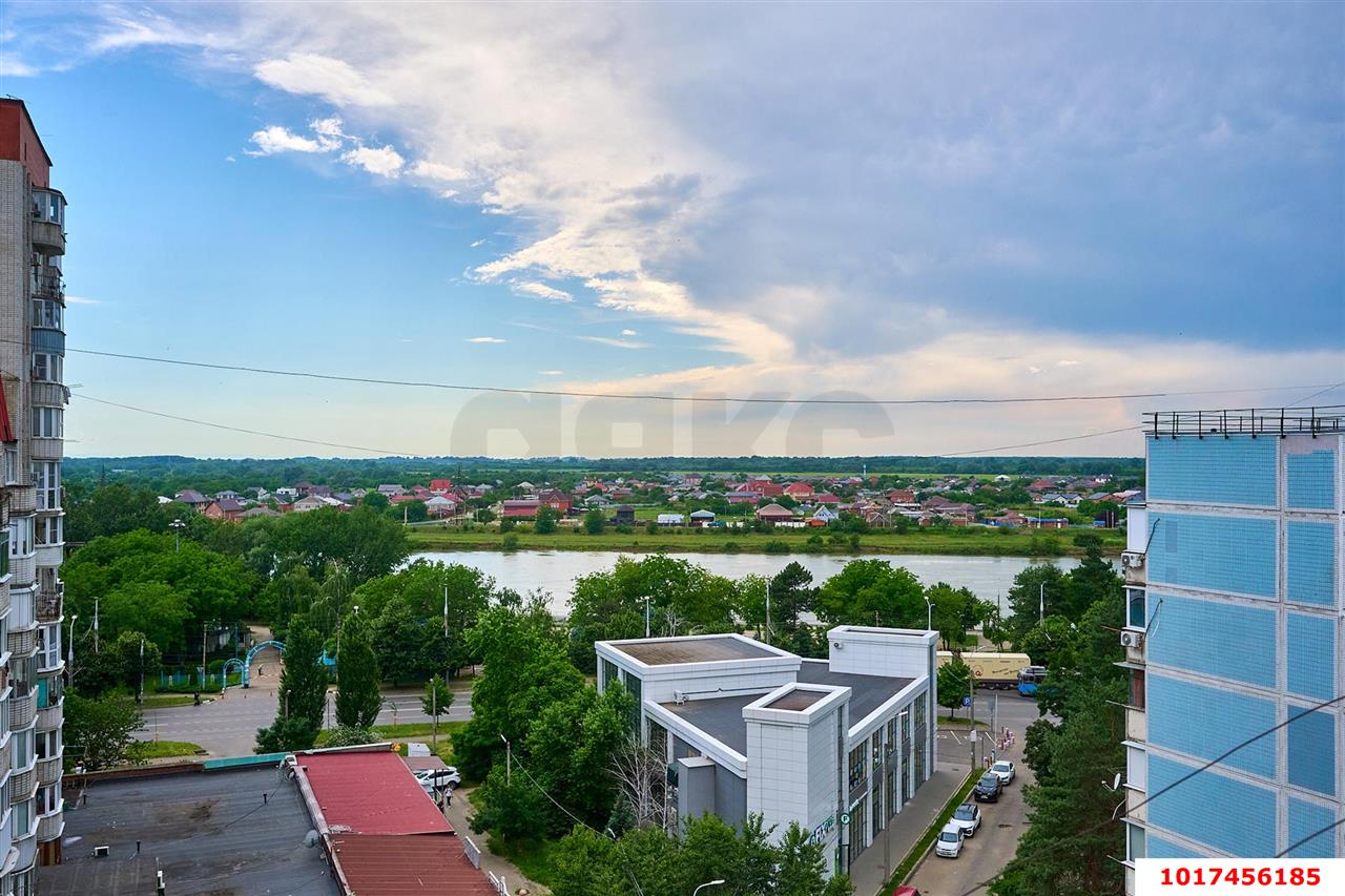 Фото №18: 1-комнатная квартира <span class="whitespace-nowrap">35 м²</span>, <span class="whitespace-nowrap">10/16 эт.</span> - Краснодар, Западный внутригородской округ, мкр. Юбилейный, ул. 70-летия Октября, 4