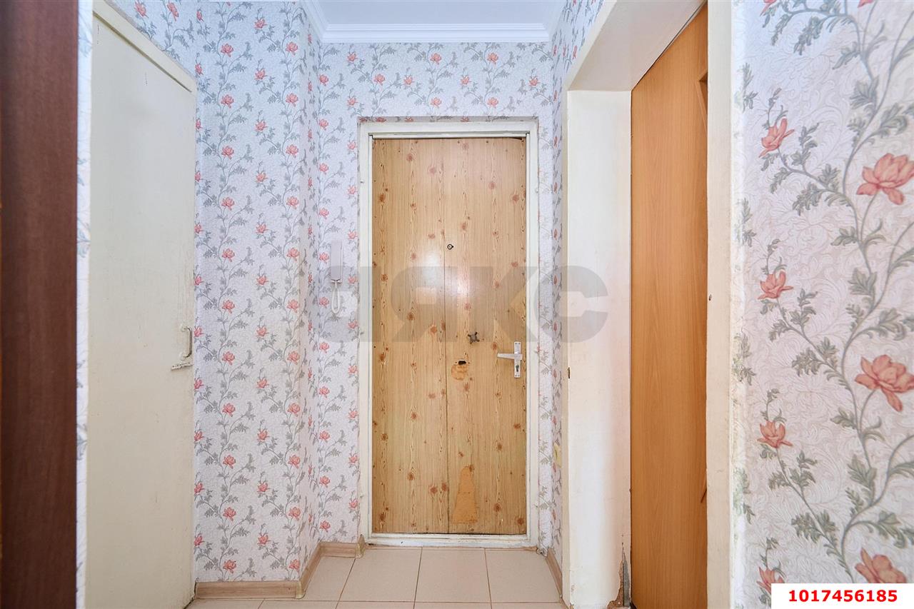 Фото №7: 1-комнатная квартира <span class="whitespace-nowrap">35 м²</span>, <span class="whitespace-nowrap">10/16 эт.</span> - Краснодар, Западный внутригородской округ, мкр. Юбилейный, ул. 70-летия Октября, 4