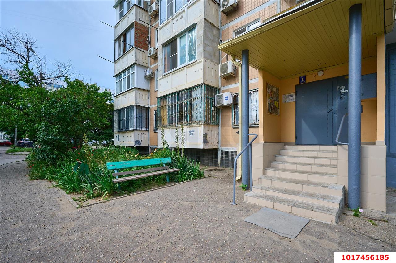 Фото №15: 1-комнатная квартира <span class="whitespace-nowrap">35 м²</span>, <span class="whitespace-nowrap">10/16 эт.</span> - Краснодар, Западный внутригородской округ, мкр. Юбилейный, ул. 70-летия Октября, 4