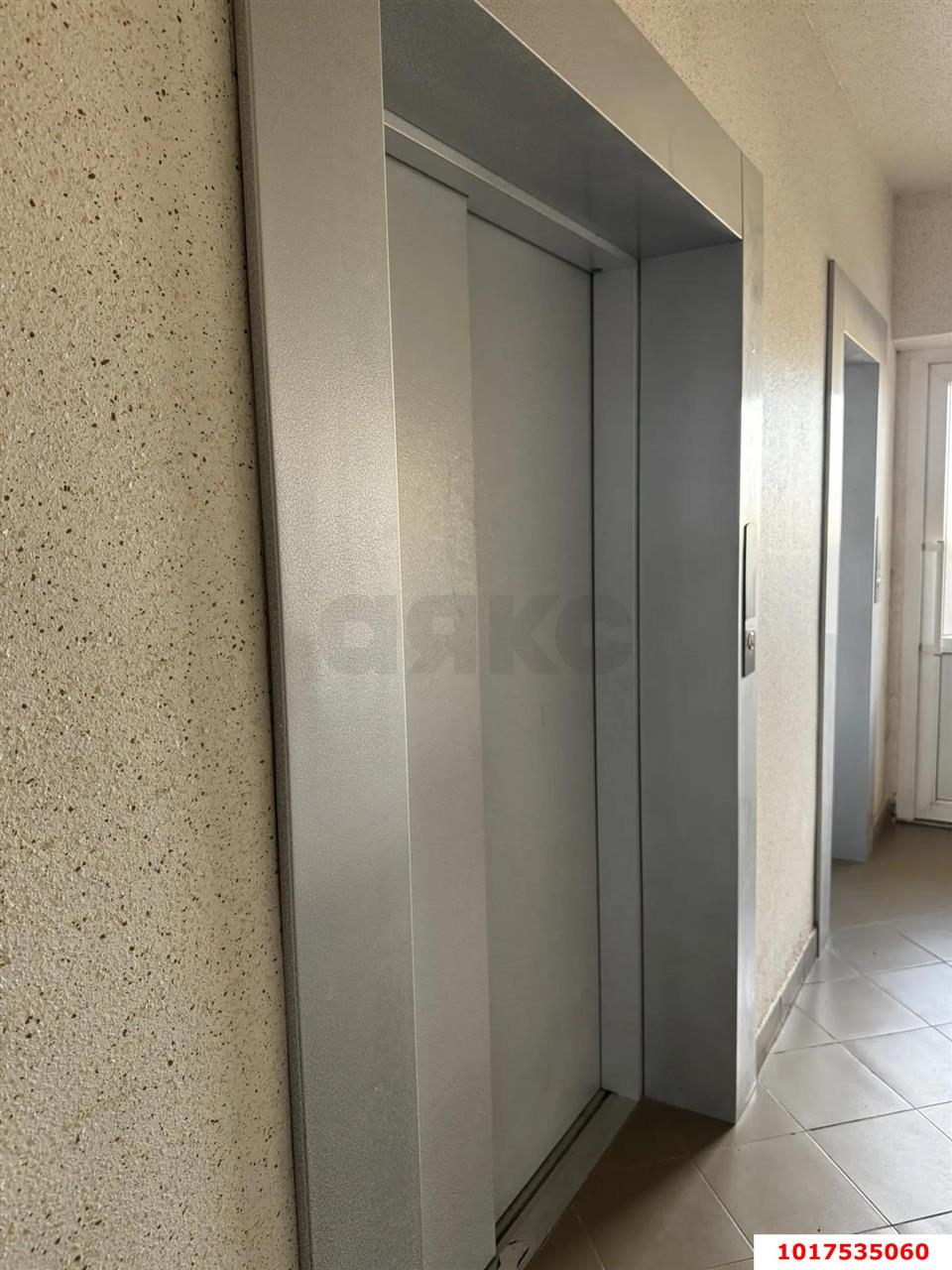 Фото №8: 1-комнатная квартира <span class="whitespace-nowrap">37 м²</span>, <span class="whitespace-nowrap">6/18 эт.</span> - Краснодар, Прикубанский внутригородской округ, мкр. ЖК Красная Площадь, ул. им. Мурата Ахеджака, 12
