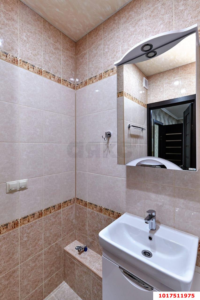 Фото №8: 2-комнатная квартира <span class="whitespace-nowrap">62 м²</span>, <span class="whitespace-nowrap">14/17 эт.</span> - Краснодар, Прикубанский внутригородской округ, Музыкальный, ЖК Акварели, мкр. имени Петра Метальникова, ул. Петра Метальникова, 3/1к1