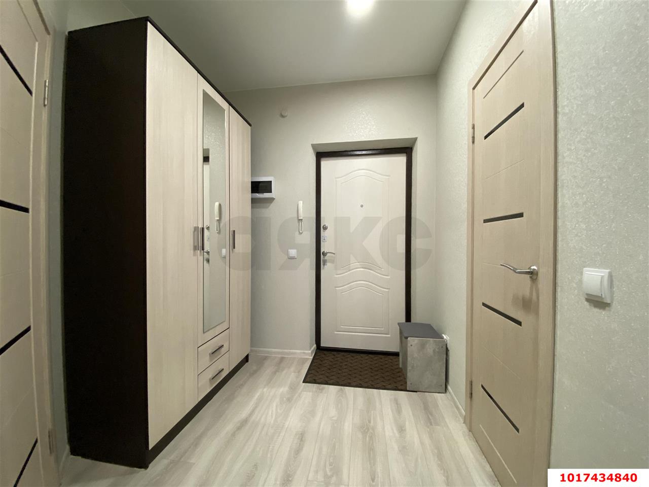 Фото №8: 1-комнатная квартира <span class="whitespace-nowrap">39 м²</span>, <span class="whitespace-nowrap">2/9 эт.</span> - Краснодар, Прикубанский внутригородской округ, Славянский, мкр. Светлоград, ул. Красных Партизан, 1/4к12
