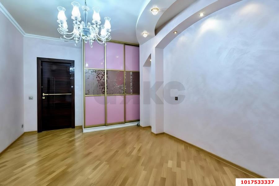 Фото №14: 3-комнатная квартира <span class="whitespace-nowrap">124 м²</span>, <span class="whitespace-nowrap">2/16 эт.</span> - Краснодар, Западный внутригородской округ, мкр. Фестивальный, ул. Монтажников, 14